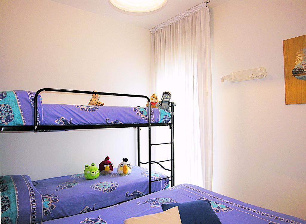 Appartamento Riviera บิบิโอเน ภายนอก รูปภาพ